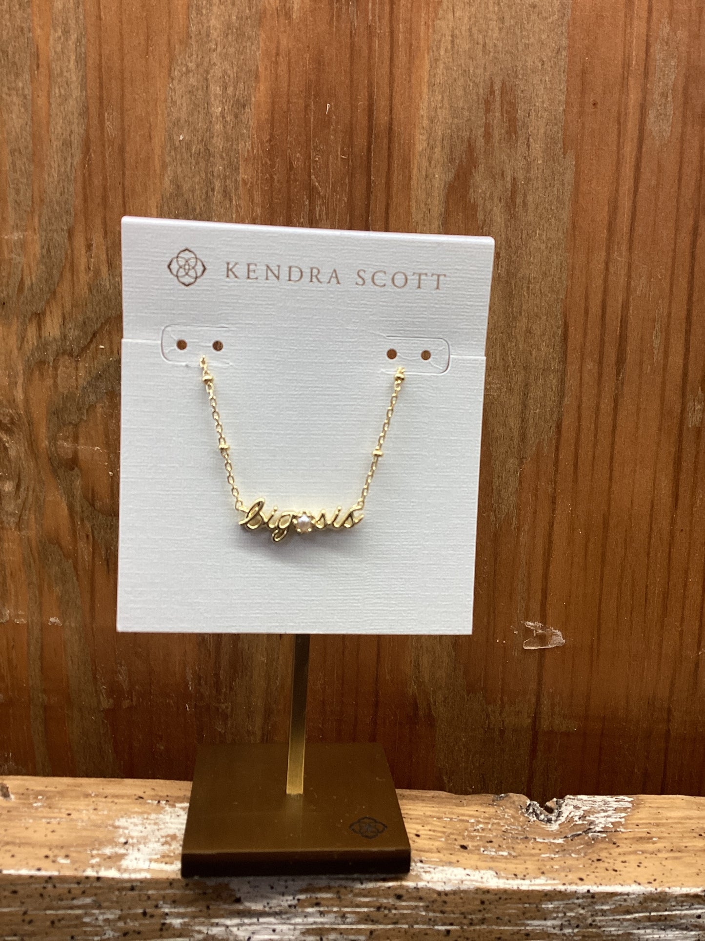 Big Sis Short Pendant Necklace