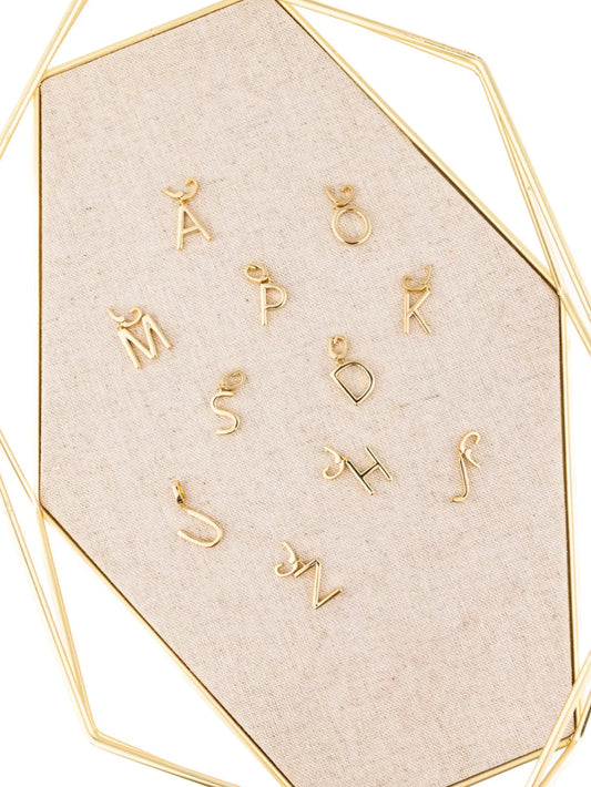 Tia Charm