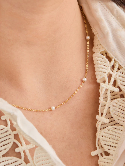 Lois Necklace