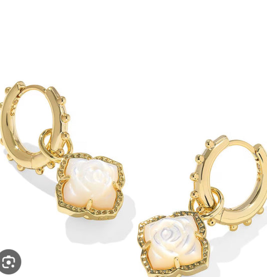 Mallory Huggie Earing